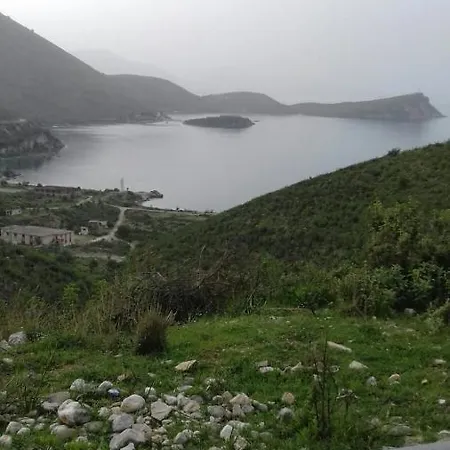 Gkezos * Himara
