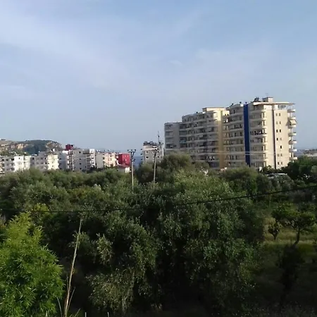 Gkezos Apartament Himara